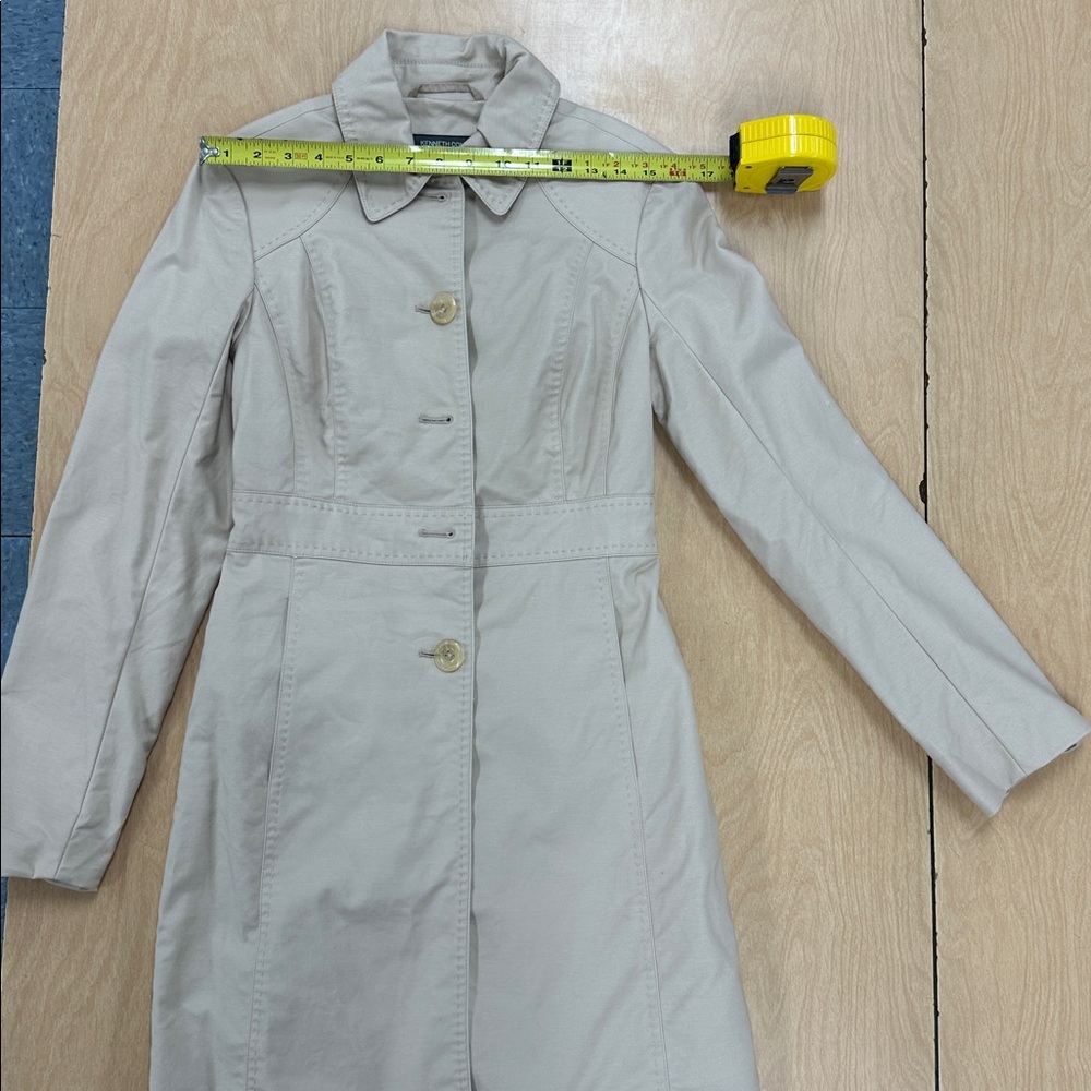 XS women’s Kenneth Cole Reaction trench coat/ rain jacket